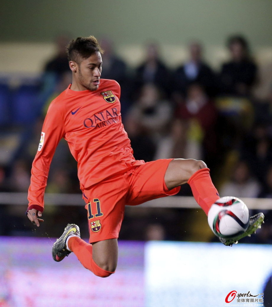 芒果app下载 -赛前国王杯焦点战，斯图加特防线松动，质疑声仍在，身体对抗强度拉满的简单介绍