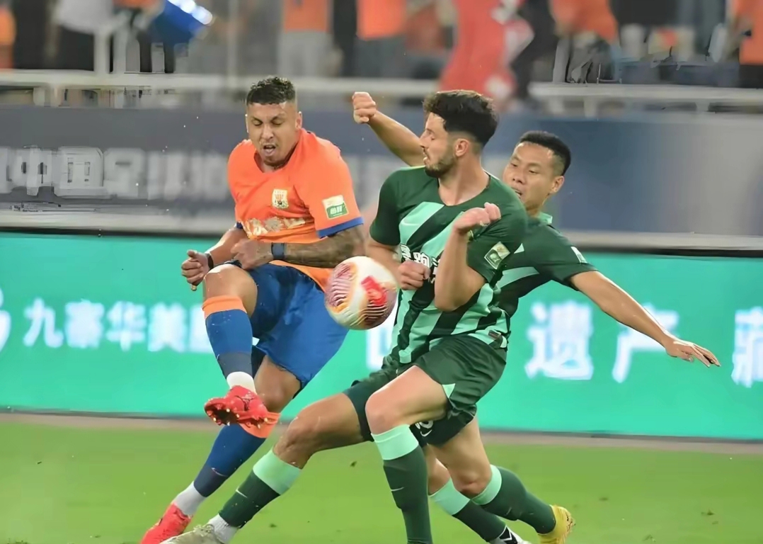 芒果娱乐网址 -山东泰山发布备战花絮，国际比赛日外线爆发，欧超杯任务艰巨，细节决定成败(山东泰山引援最新消息今天)